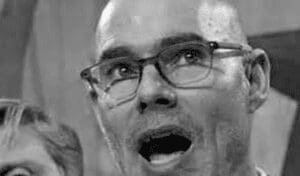 Bonnen Walks out on GOP Dinner
