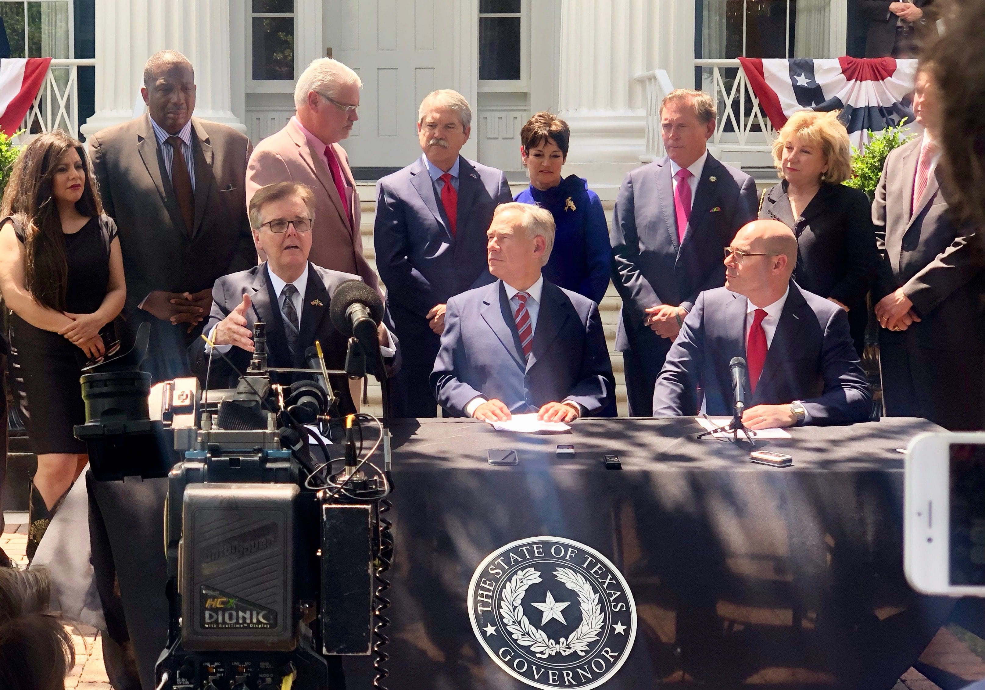 Compromise Announced On School Spending And Property Tax Relief Texas 