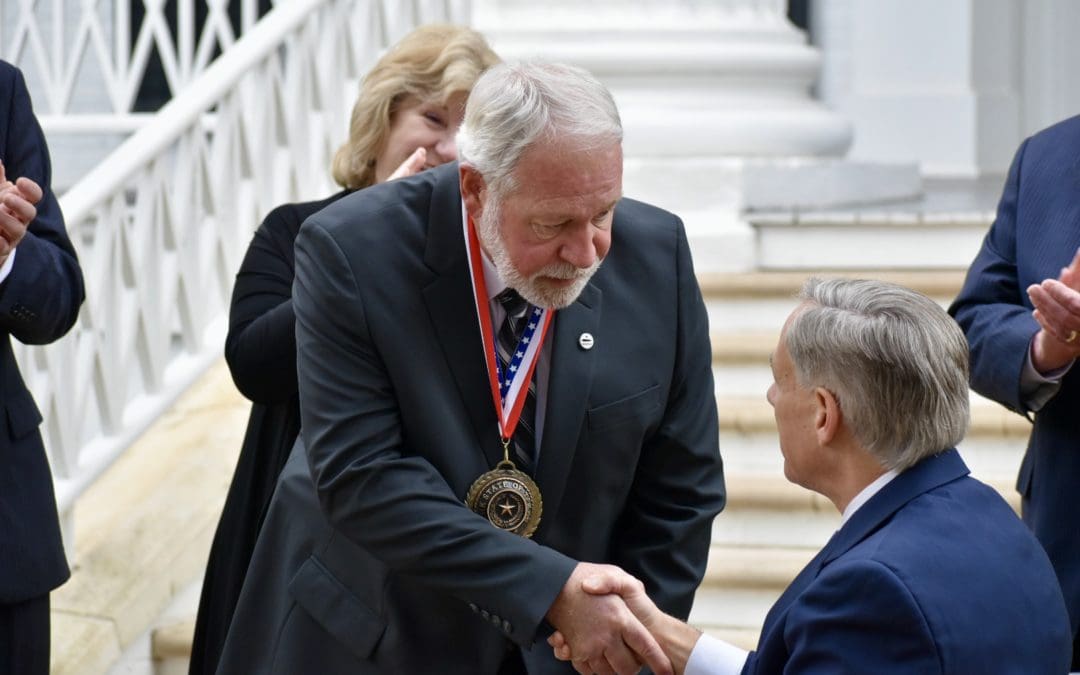 Hero of White Settlement Church Shooting Receives Medal of Courage