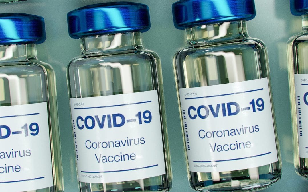 Lawmakers Ask Abbott to Stop Distributing COVID Vaccines for Young Children
