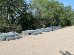 Gov. Abbott Confirms Texas Building Border Fence