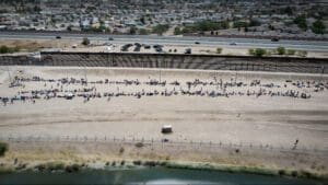 El Paso Declares State of Emergency to Prepare for Thousands of Illegal Aliens