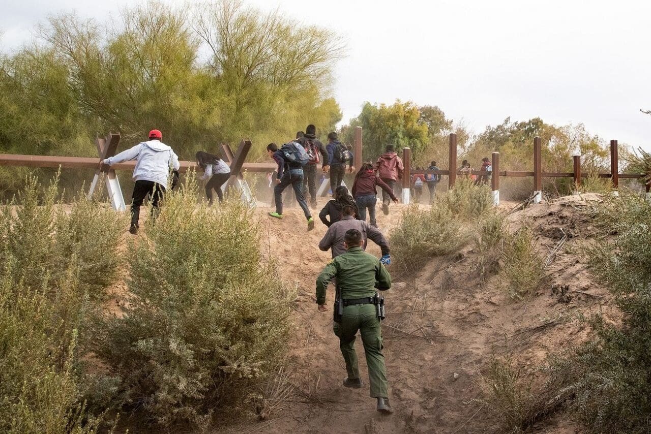 Illegal Immigration Costs American Taxpayers Nearly Half a Trillion ...