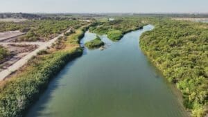 Ag Commissioner Miller Signs Executive Order To Use Water From the Rio Grande  