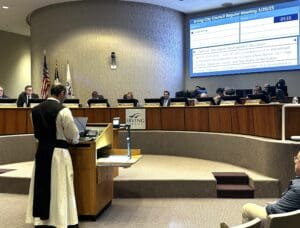 Las Vegas Sands Folds on Casino Gambling in Irving