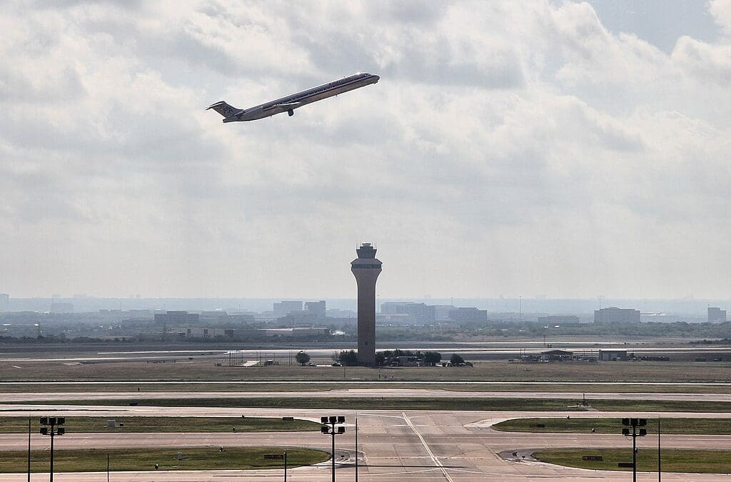 FAA Orders Flight Cuts at Texas Airports as Democrat-Led Shutdown Deepens