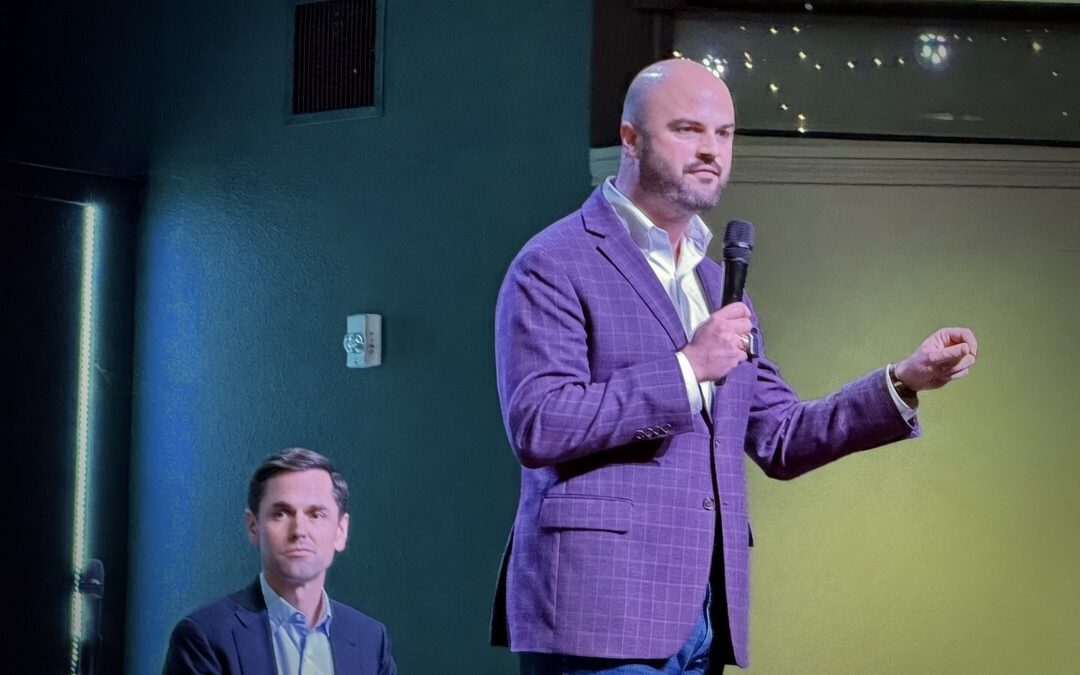 Aaron Reitz Endorses Former Rival Mayes Middleton in Attorney General Runoff