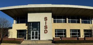 Reprimanded Sherman ISD Teacher Resigns Amid Community Concerns