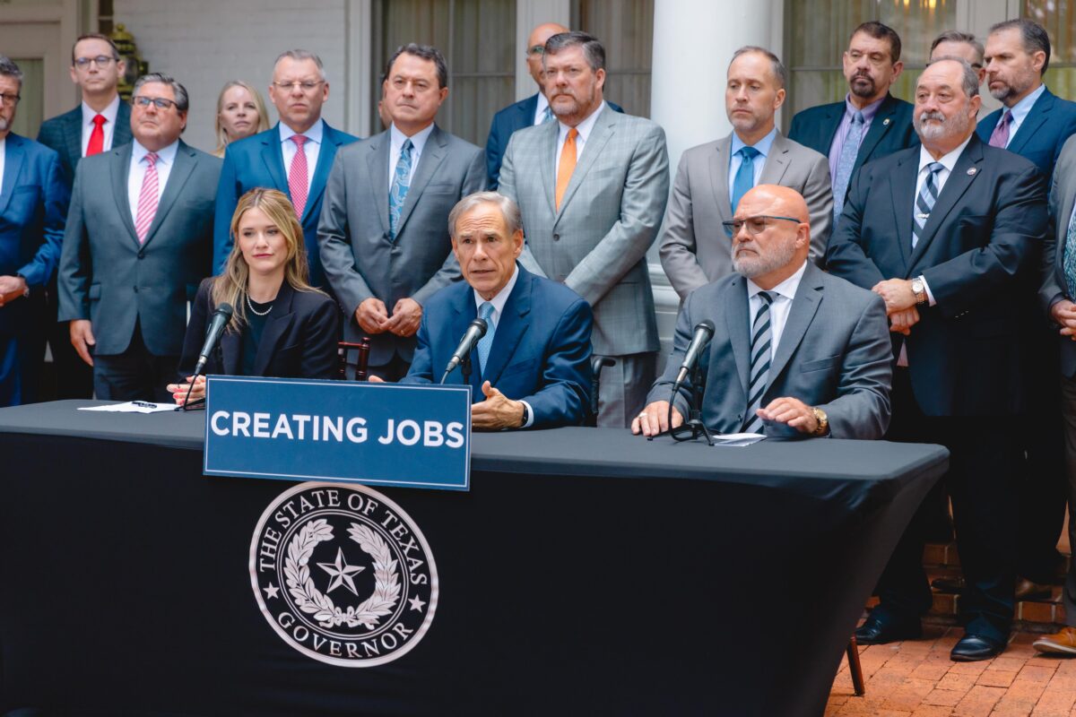 Gov. Abbott