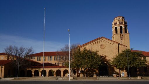 Conservative Activists Urge Lubbock ISD To Remove Explicit Books